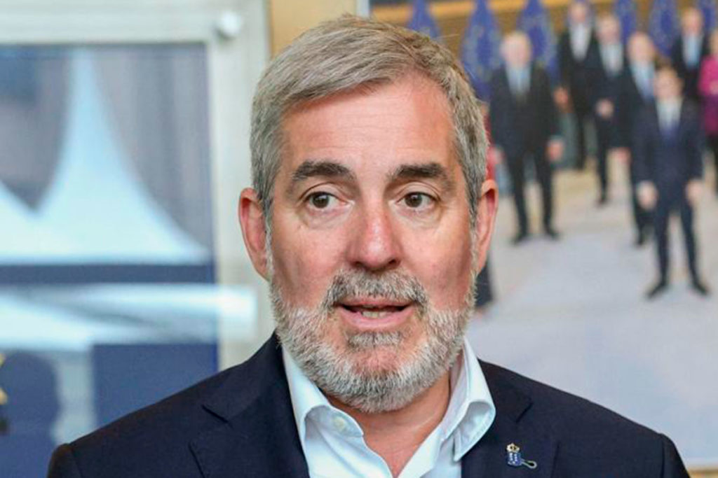 Fernando Clavijo, Canarias
