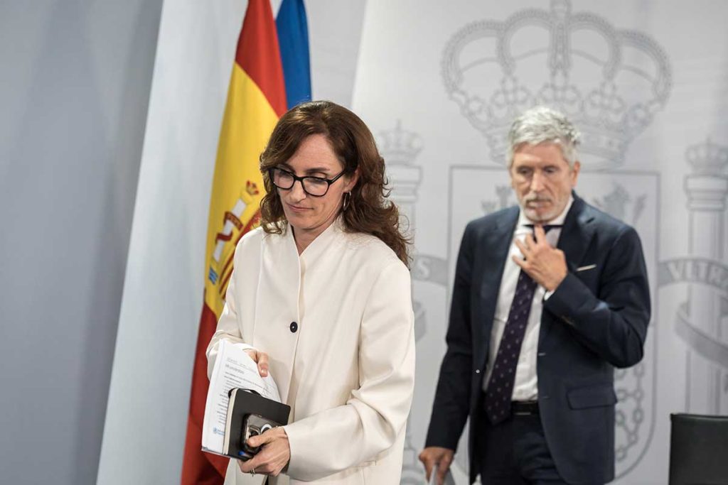 M&oacute;nica Garc&iacute;a defiende que ha informado a Clavijo y pide dejar de lado la &ldquo;pol&eacute;mica pol&iacute;tica&rdquo;