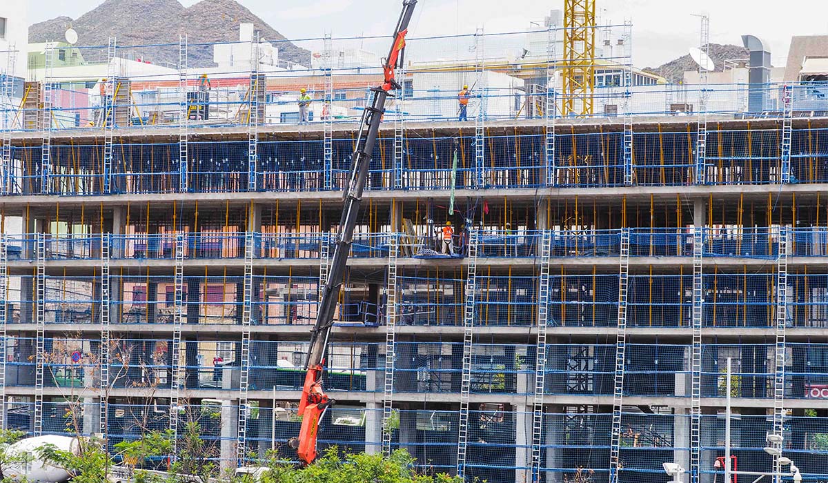 Urbanismo reduce en 6 meses el plazo para dar licencias de obra en Santa Cruz de Tenerife