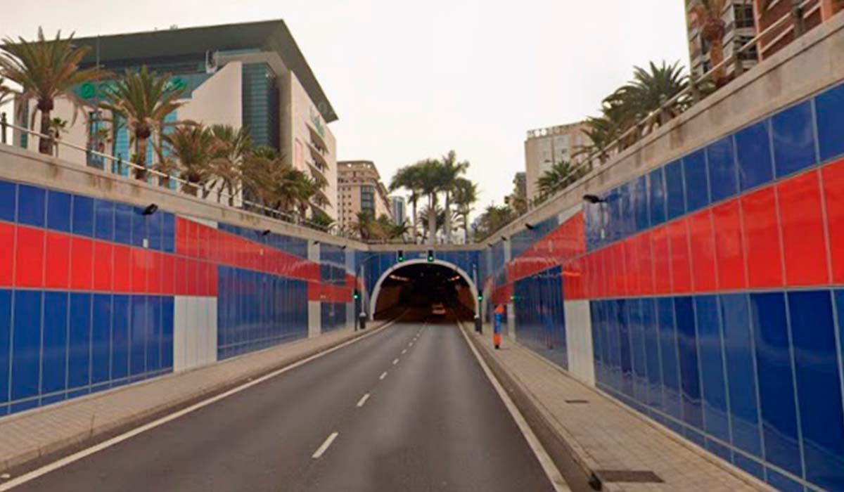 Susto en el túnel de la Tres de Mayo: el 112 da la última hora del accidente