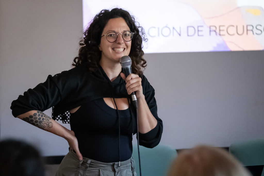 Eurídice Cabañes afirma que “lo peor” de la IA es el sistema económico y social en el que se inserta