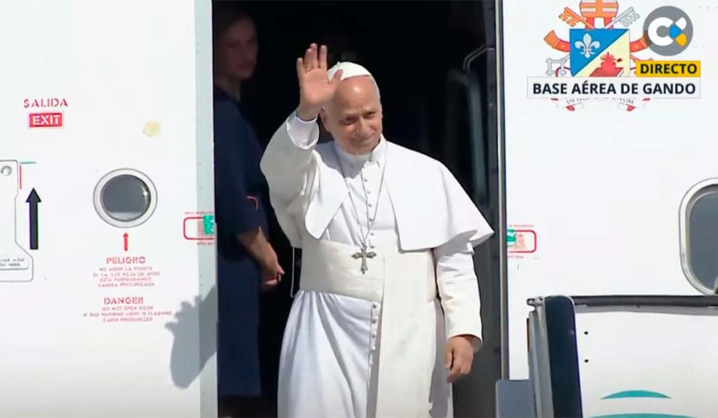 Le&oacute;n XIV aterriza en Canarias: por primera vez un papa visita las islas