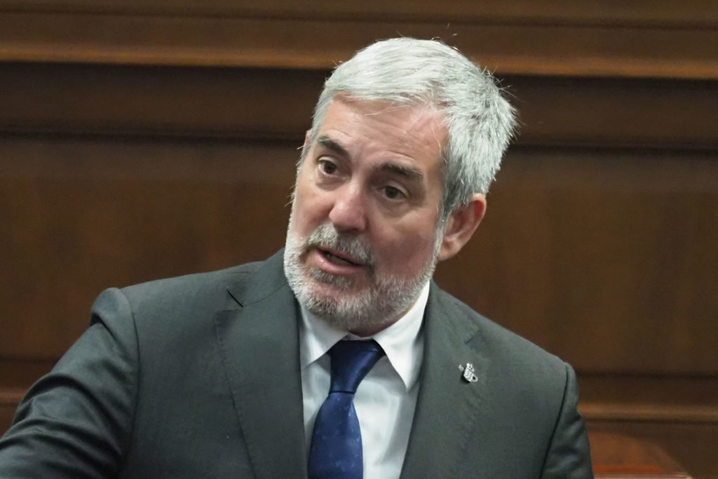 Clavijo, sobre limitar la compra de vivienda en Canarias: “Se abre una ventana de tres o cuatro meses”
