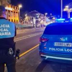 Dos encapuchados asaltan a un comerciante en Tenerife: los vecinos retienen a uno de ellos