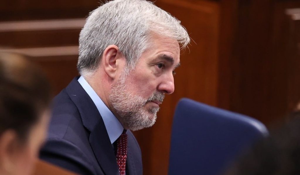 El Gobierno canario rechaza la propuesta del PSOE para regular viviendas en zonas turísticas