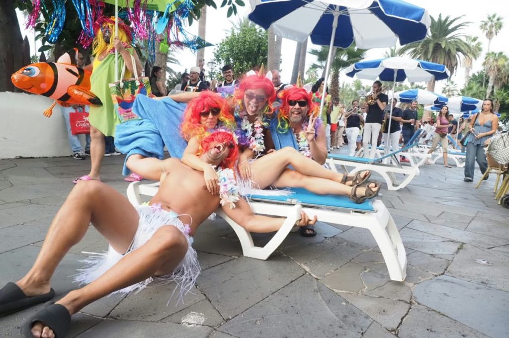 ‘Mascarita pon la toalla’, la primera carrera del Carnaval de Verano de Puerto de la Cruz, consigue una escasa participación