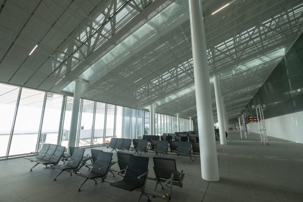 Ashotel plantea adaptar al contexto econ&oacute;mico actual el concurso del aeropuerto Tenerife Sur