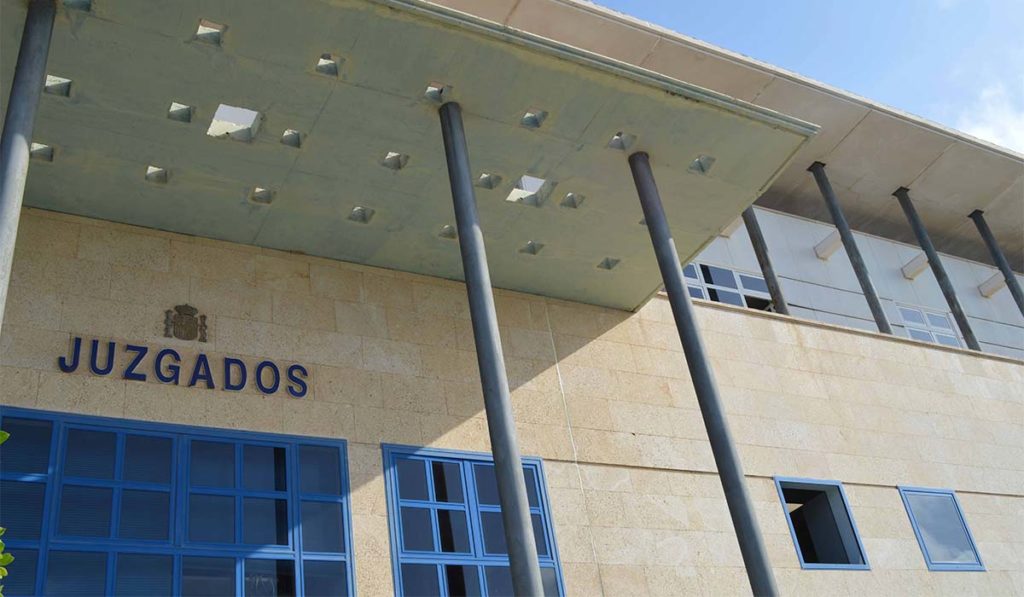 Prisión para el hombre que apuñaló a su pareja el miércoles en Gran Canaria