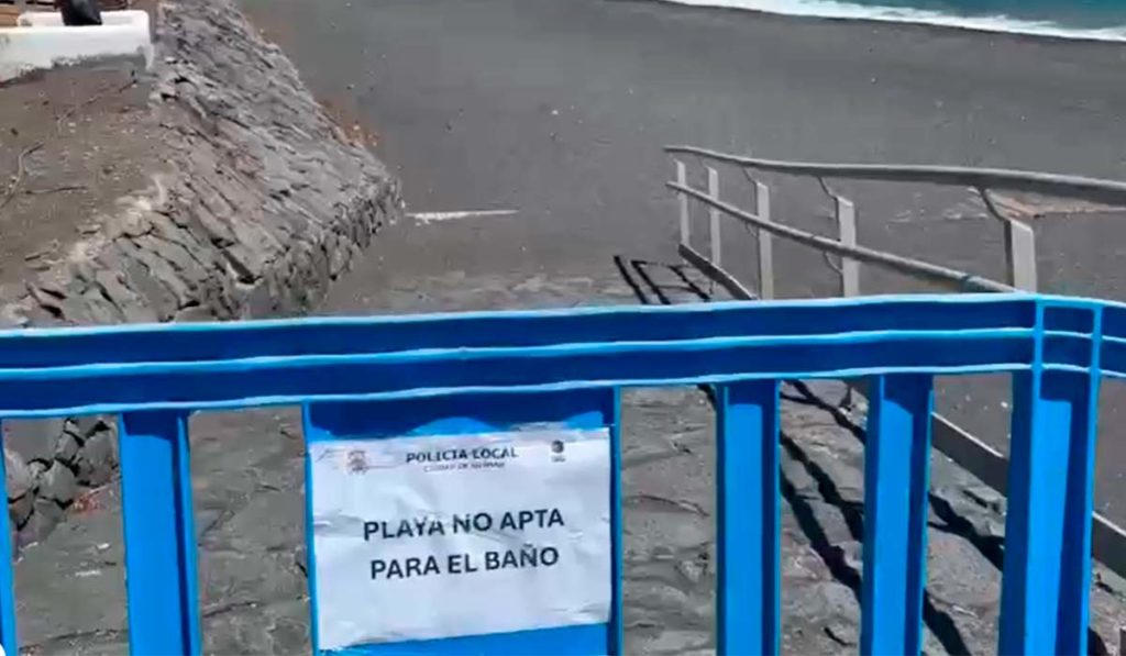 Prohíben el baño en una playa de Tenerife por contaminación del agua