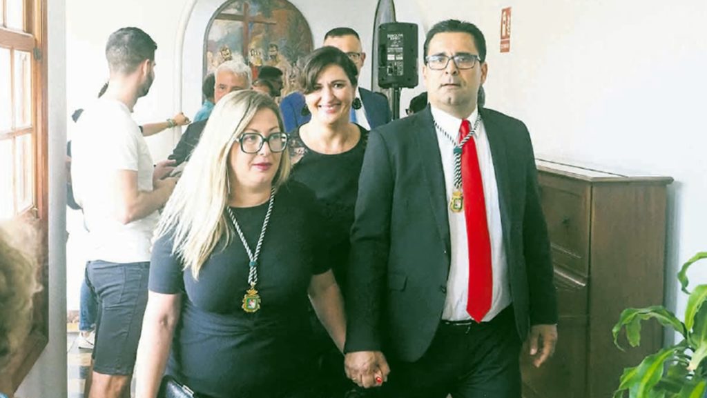 Los dos ediles tránsfugas del PSOE en Güímar estudian una oferta del Partido Popular