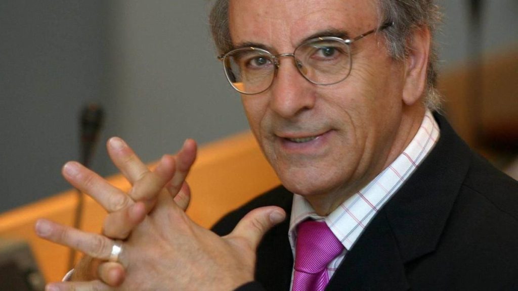 &Aacute;ngel Lafuente, experto en comunicaci&oacute;n, imparte en la ULL una jornada para &ldquo;construir personalidad imbatible&rdquo;