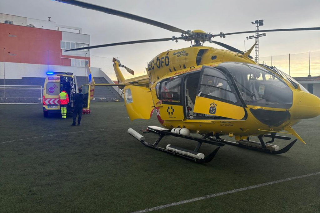 Colisión frontal en la TF-5: una joven de 24 años en estado crítico