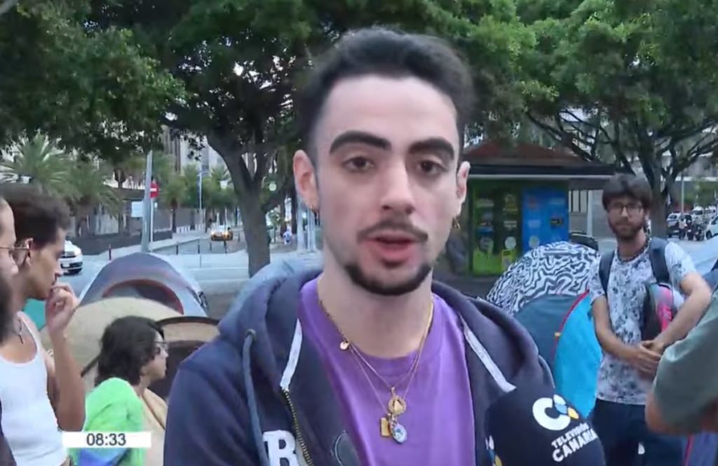 Cristian, una de las personas acampadas en Santa Cruz: &ldquo;Queremos tener una vivienda digna&rdquo;