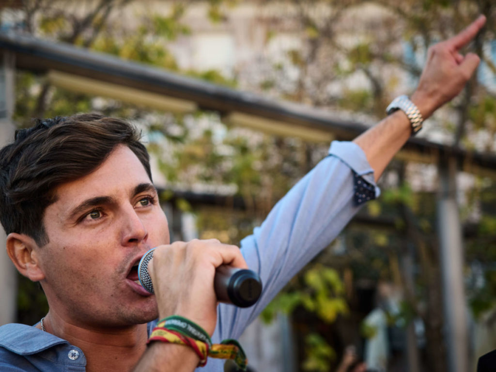 La Justicia reabre la causa contra el agitador ultraderechista Vito Quiles por coacciones a Begoña Gómez