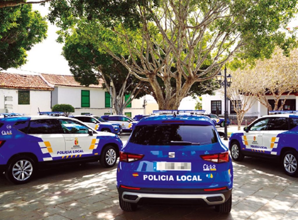 El PSOE de Arona pide aclarar el env&iacute;o de agentes a La Matanza mientras pagaban extras por falta de personal