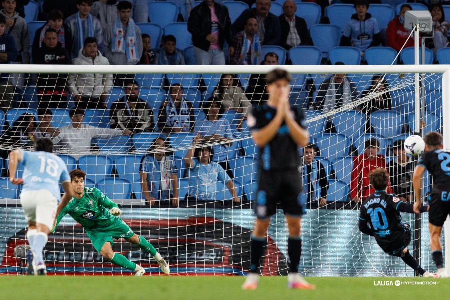 El Tenerife se resbala en el peor momento (1-1)