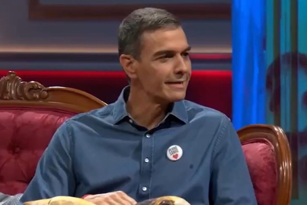 Pedro S&aacute;nchez, en &lsquo;La Revuelta&rsquo;, sobre quienes insultan a su madre: &ldquo;Yo me acuerdo de las suyas cuando subo las pensiones&rdquo;